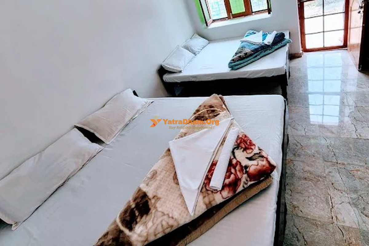 Amazing Kedarnath Room