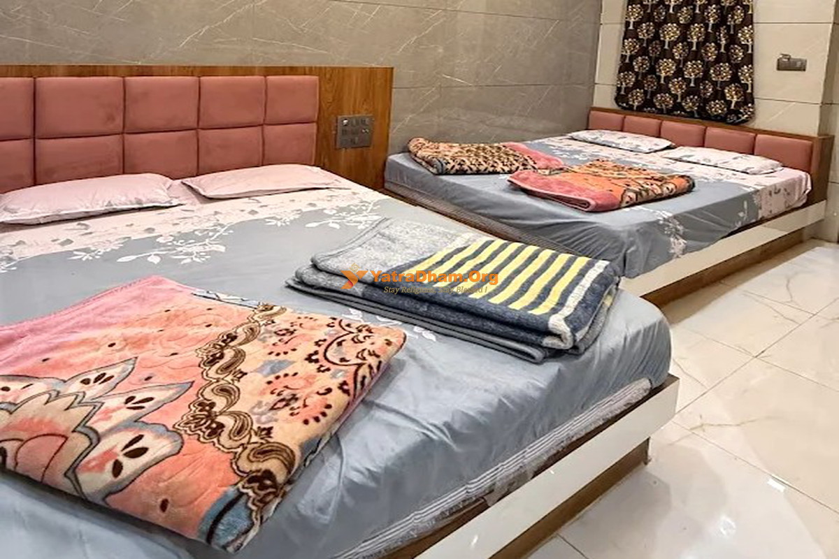 Hotel Shree Darshan Bhadsora 2 Bed Room View