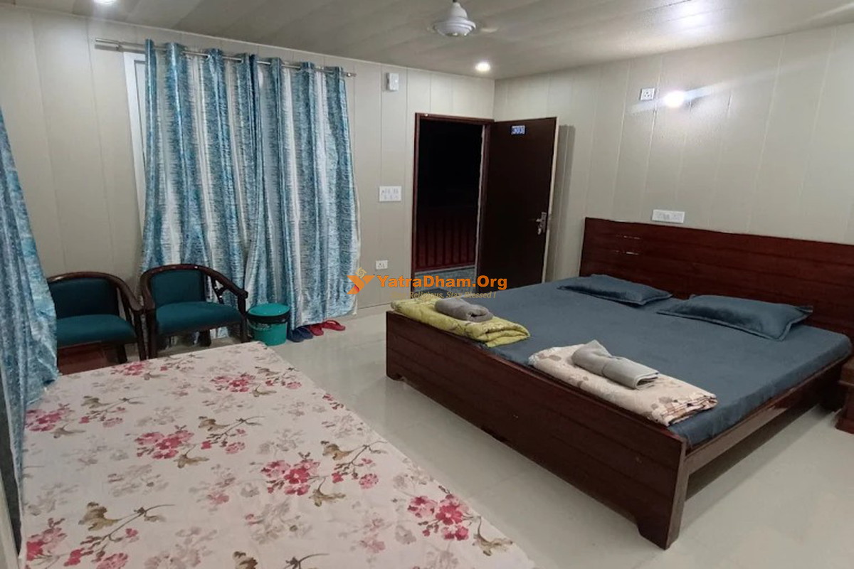 Kailash Manas Hotel - Dharchula 3 Bed Room View