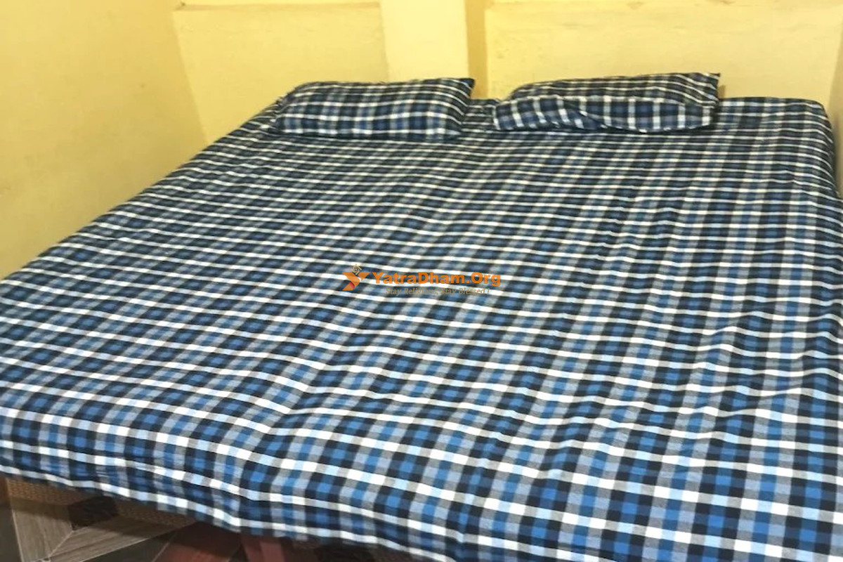 Sadguru Swami Krupa Bhakt Nivas Akkalkot 2 Bed Room