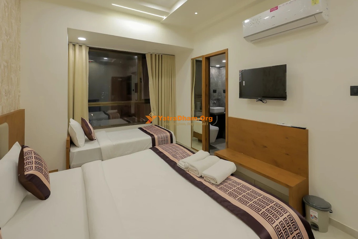 Hotel Shreeji Inn - Somnath 3 Bed Room View