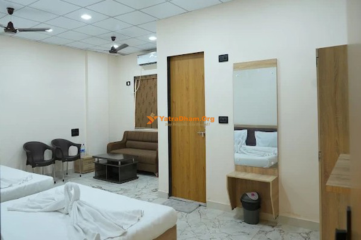 Shree Mahalaxmi Palace Beyt Dwarka 4 Bed Room