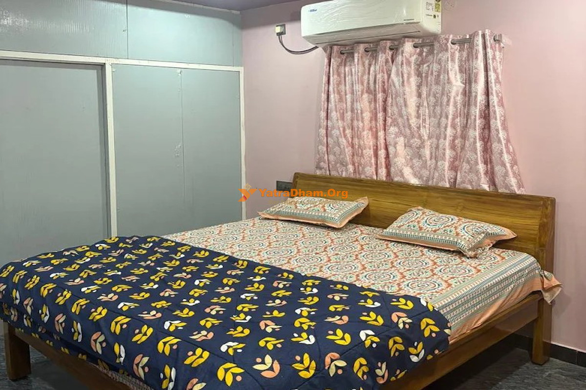 Sri Narasimha Royal Stay Simhachalam 2 Bed Room