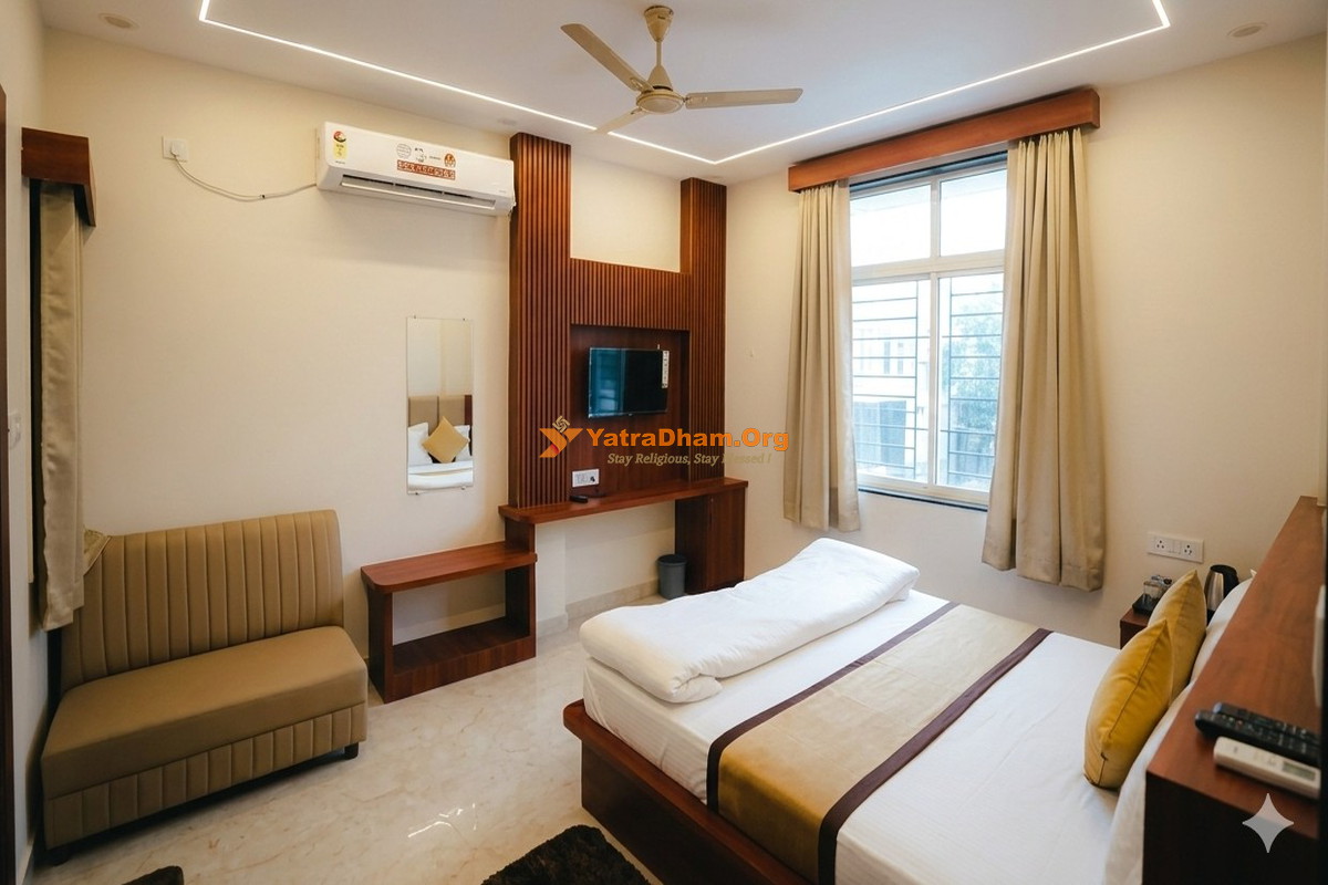 The Gripa Hotels Chitrakoot 3 Bed Room