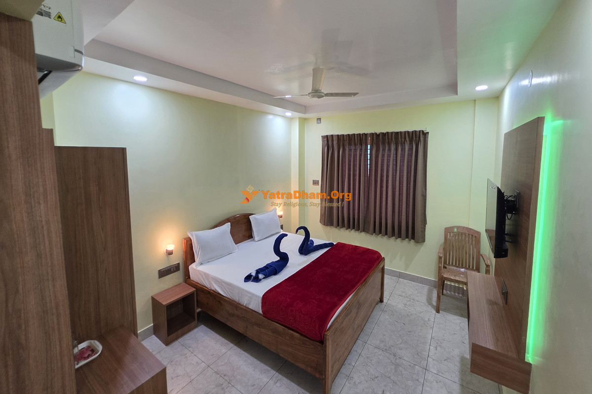 Bada Akhada Residency - Jagannath Puri 2 Bed Room View