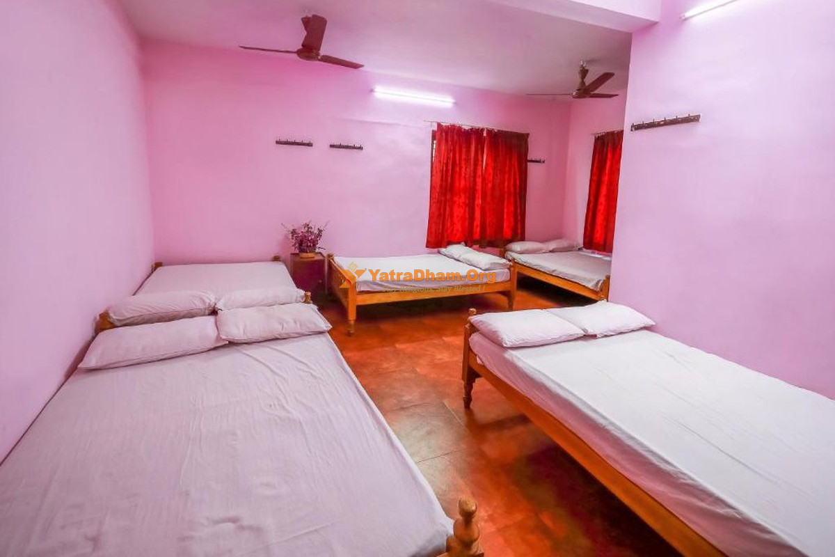 Sri Udupi Hotel Trivandrum 8 Bed Room View