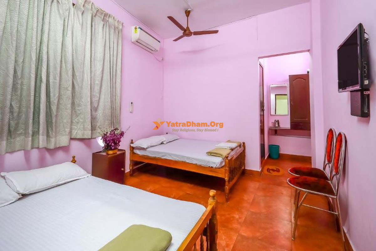 Sri Udupi Hotel Trivandrum 4 Bed Room View