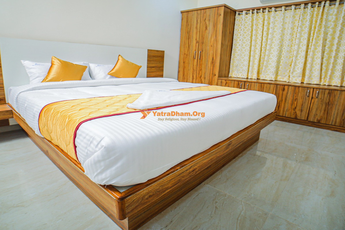 Balaji Home Stays - Tirupati 2 Bed Room View