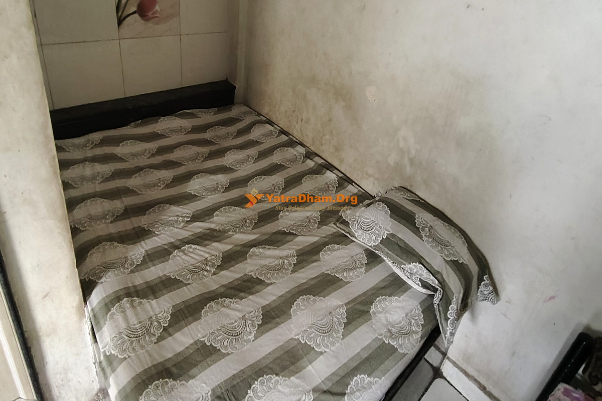 Baba Ramdas Khatwari Dharamshala Nashik 2 Bed Room