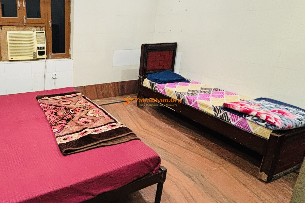Sakshi Dham Vrindavan 3 Bed Room