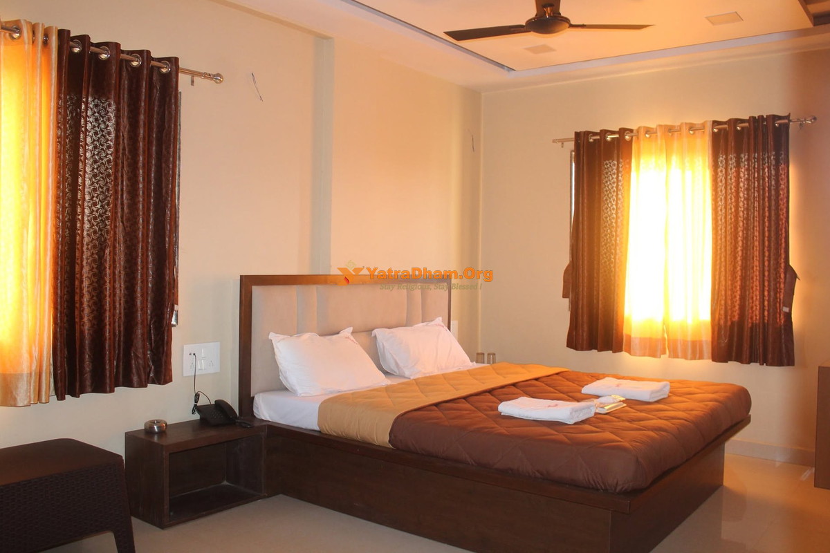 Hotel Majestic Rajapur 2 Bed Room View