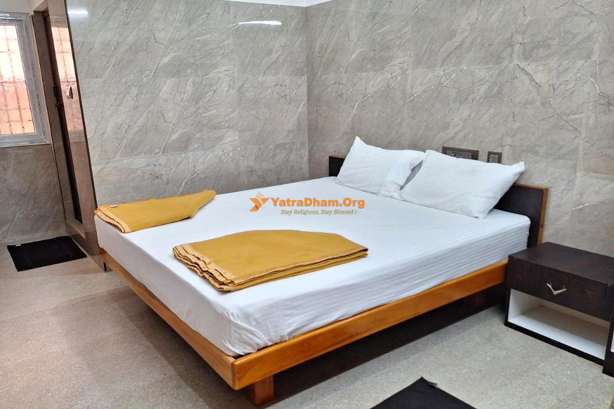 Viruksham Residency Palani 2 Bed Non AC Room