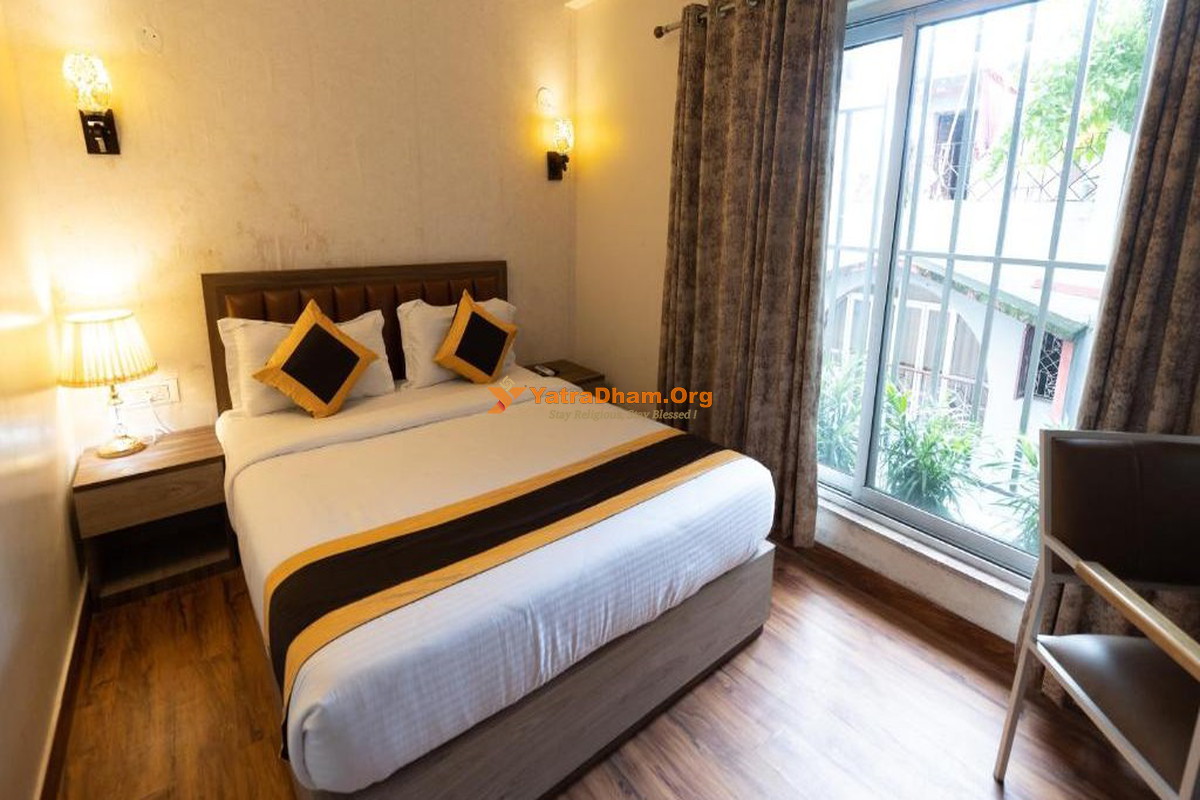Hotel Lake Palm - Kolkata 2 Bed Room View