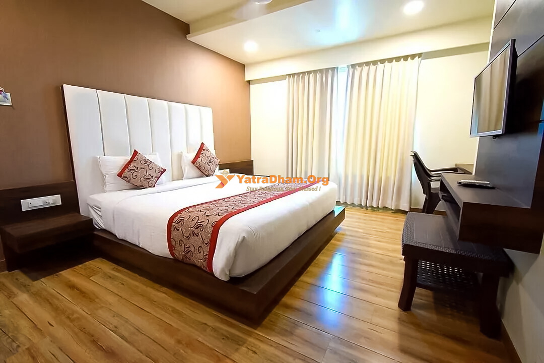 Hotel Pari Dwarka 2 Bed Room