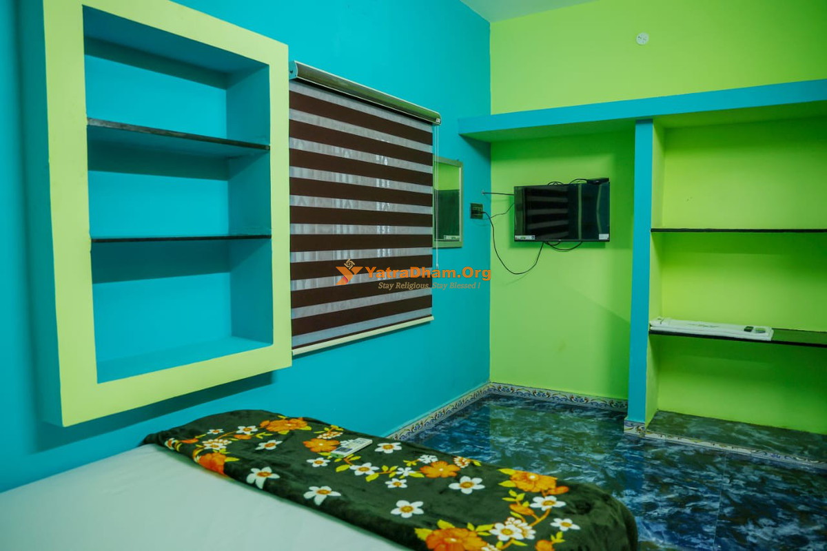 Magil Guest House Rameswaram 2 Bed AC Room