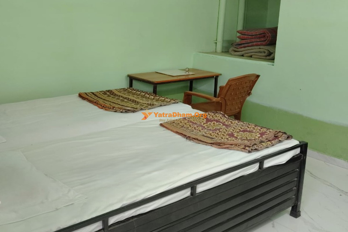 Bhor Taluka Dharamshala Pandharpur Room View