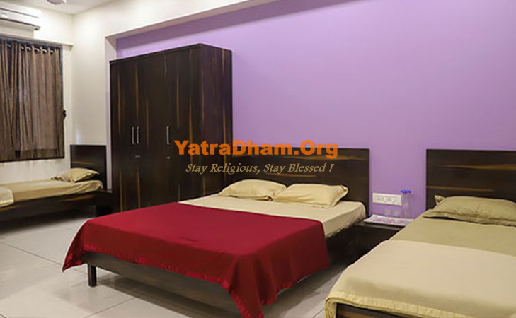 Bruhad Mumbai Gujarati Samaj 3 Bed AC Room