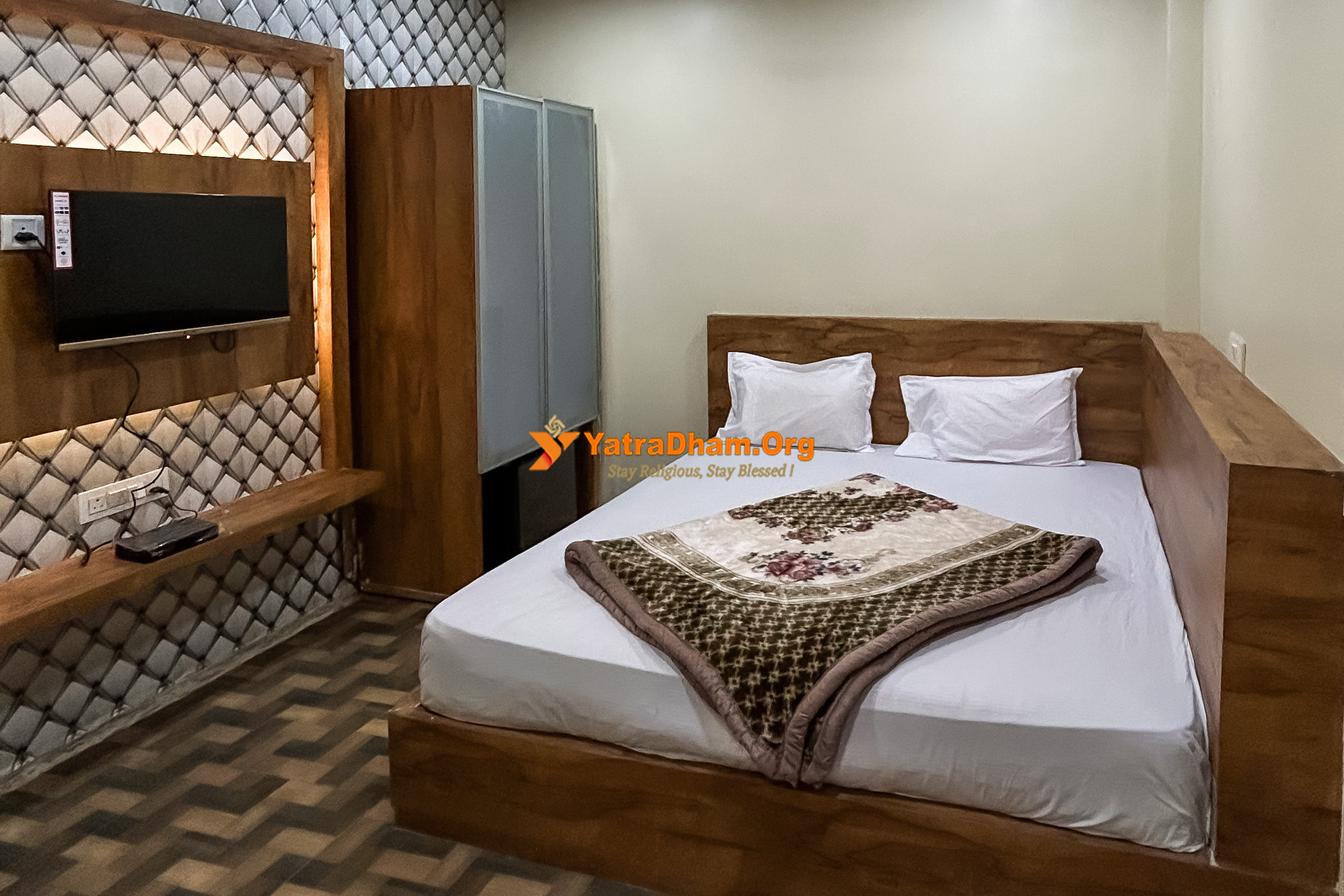 Hotel Avantika Palace Ujjain 2 Bed Room