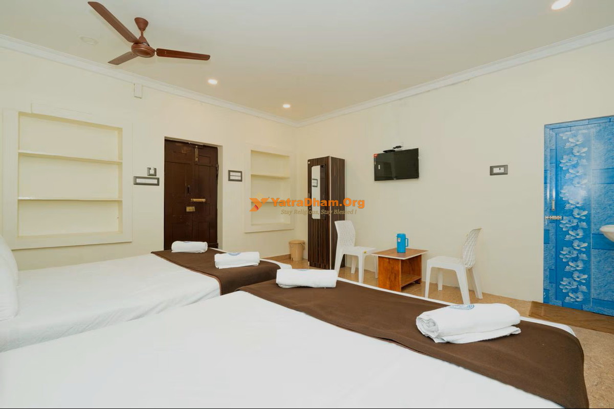 Hotel Rainbow Home Stay Rameshwaram Room