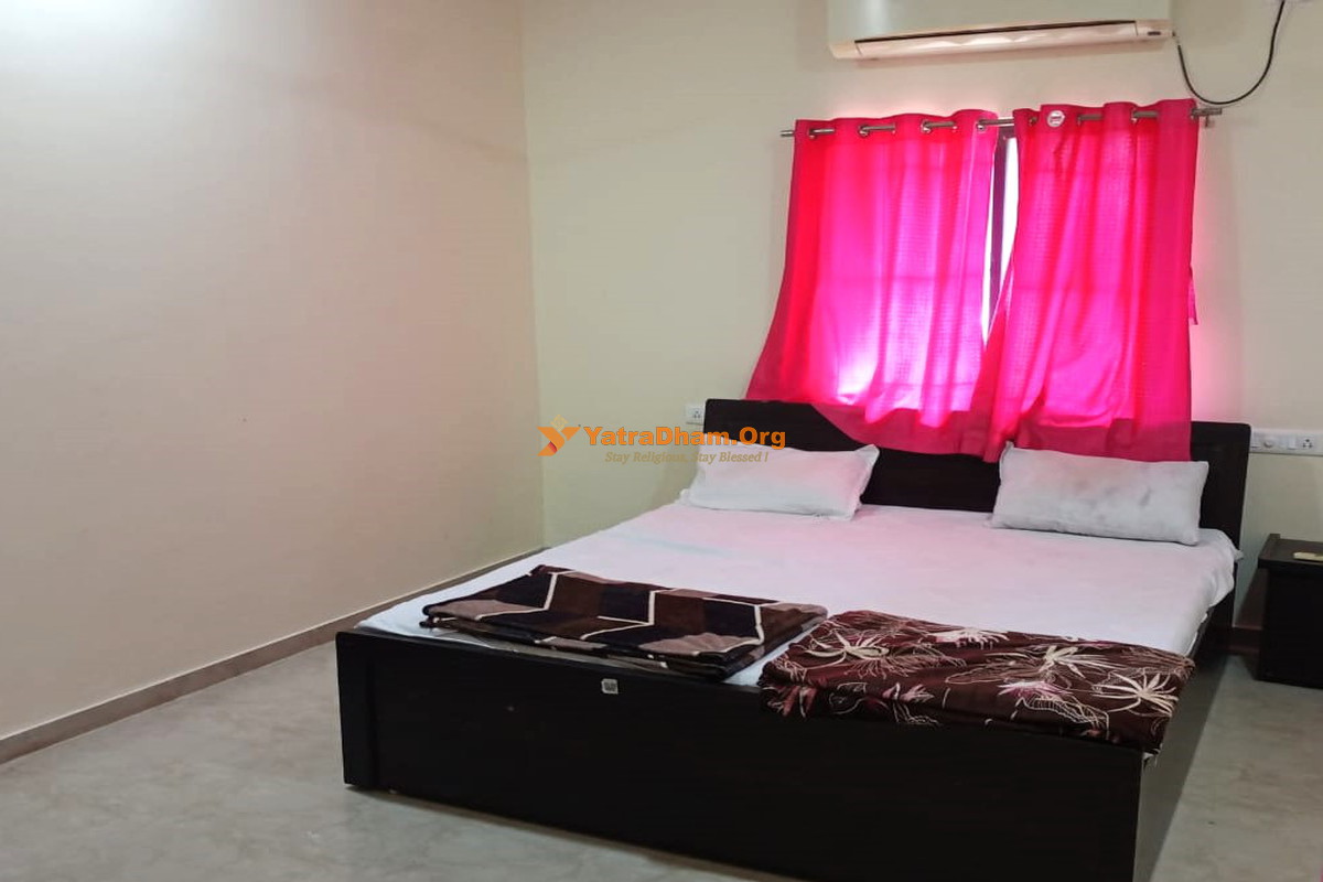 Mata No Madh (Kutch - Bhuj) Hotel Asha 2 Bed Room