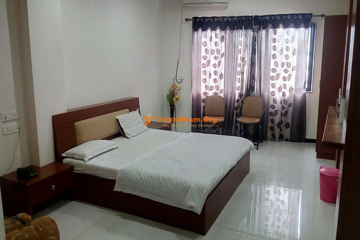 Hotel Dhruv Palace Trimbakeshwar 2 Bed Room
