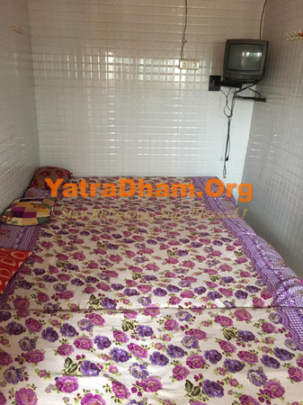 Sanskar Manav Seva Trust Ahmedabad 4 Bed non-AC Room