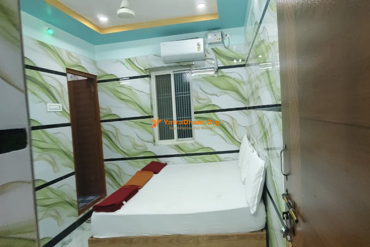 Ahobilam Bujji Guest House - Ahobilam 2 Bed Room View