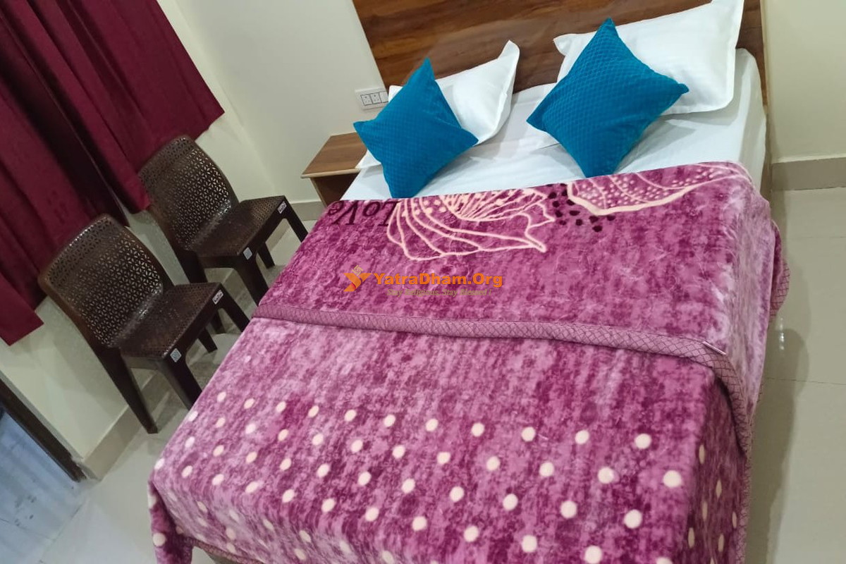 Maa Durga Yatri Nivas Netala Uttarkashi 2 Bed Room