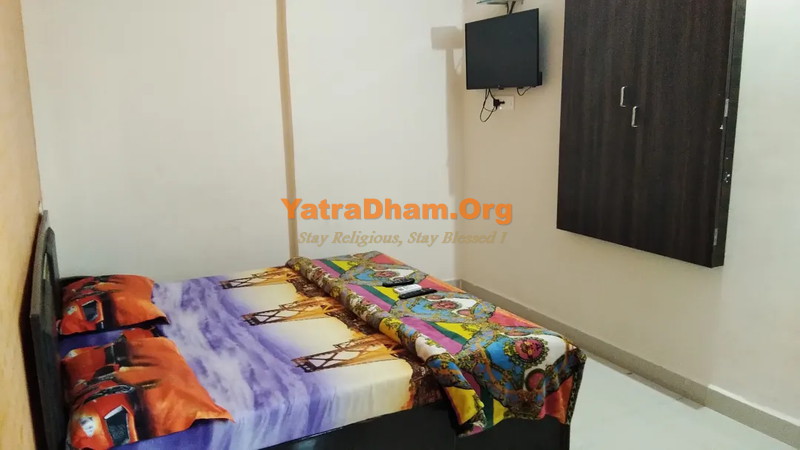 Hotel Anand Junagadh Room
