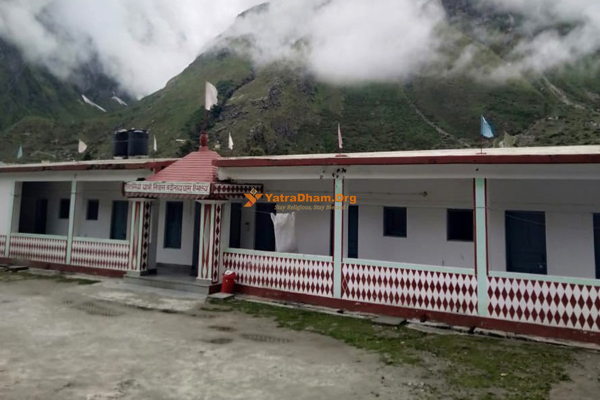 Dalmiya Yatri Niwas Badrinath Building