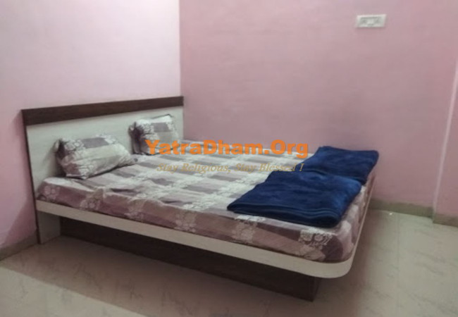 Maheshwar Hotel Shri Banke Bihari Palace Room View 2