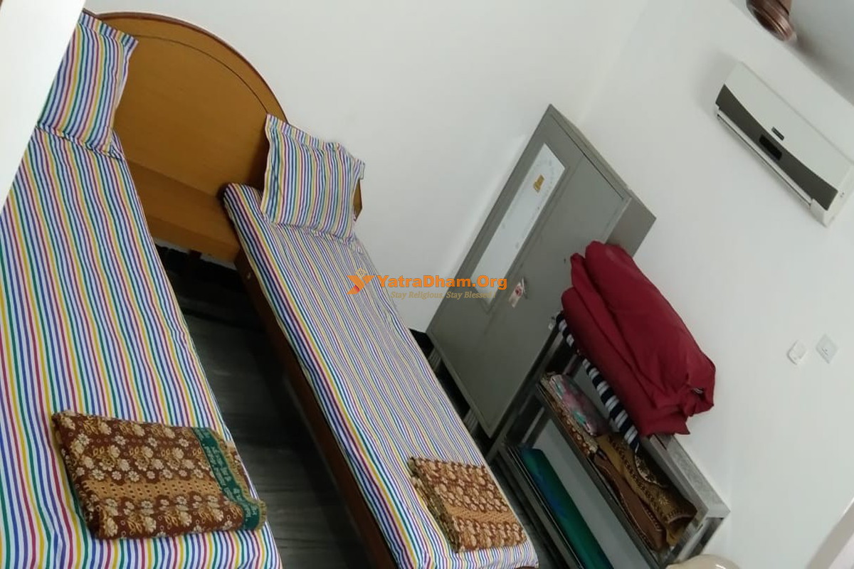 Bhai Bahen Jain Dharamshala Palitana Room View