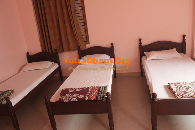 Adinath Jinalaya Bhuj 3 Bed Non AC Room