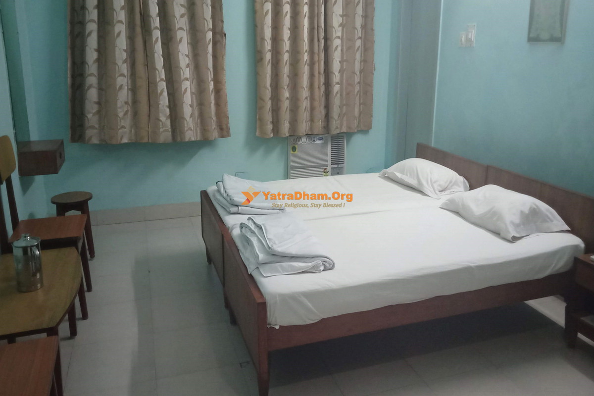 Birla Guest House Jagannath Puri 2 Bed Room