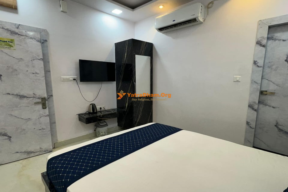 Hotel Peepal Tree Prayagraj 2 Bed Room View