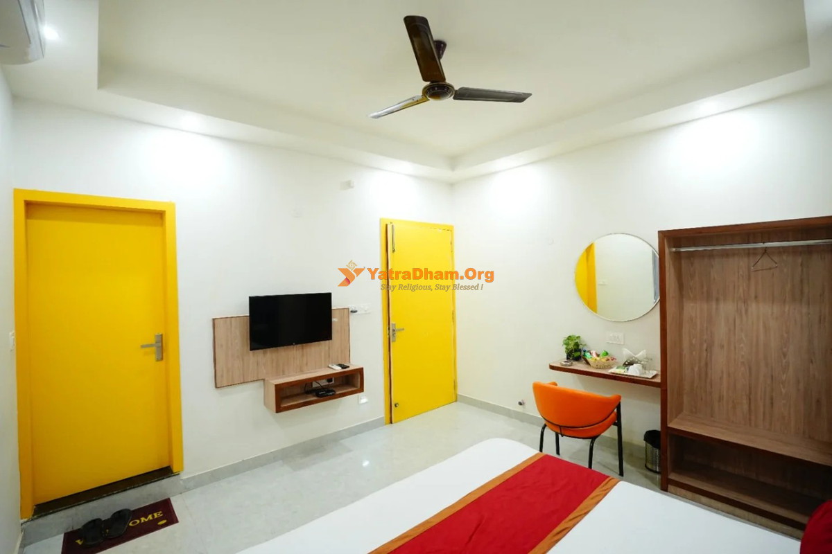 Hotel Natraj Alwar Room