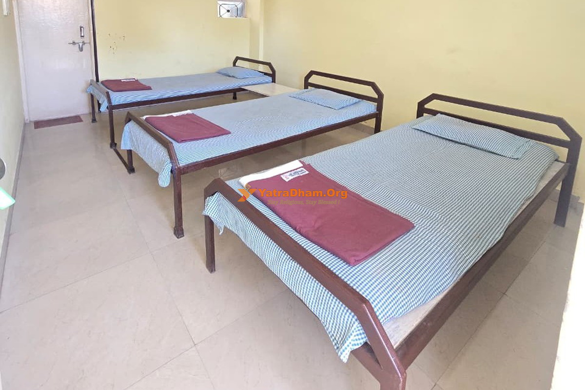 Morgaon Maheshwari Bhakt Nivas 3 Bed Room View