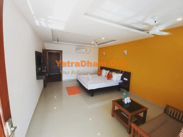 Alappuzha Hotel Chaandhni Lake Room View 3