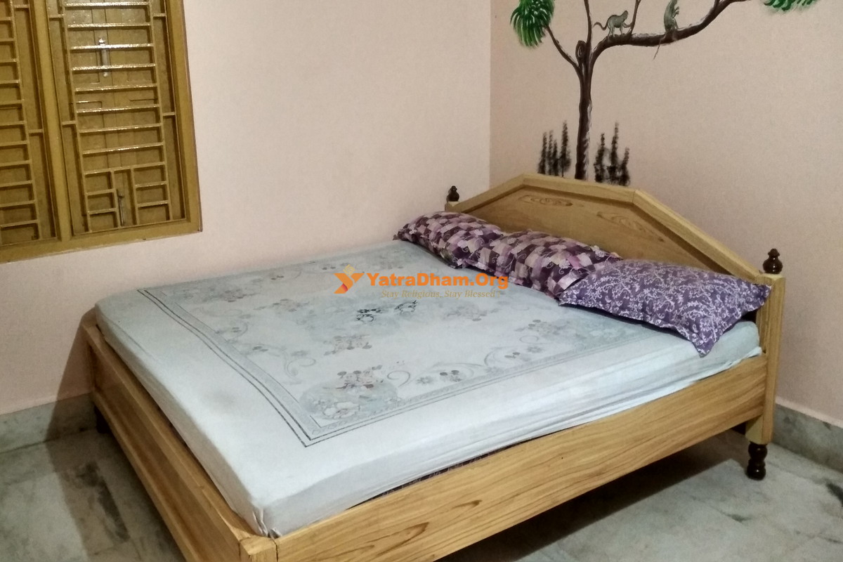 Sri Chaitanya Gaudiya Math Jagannath Puri Bed Room View