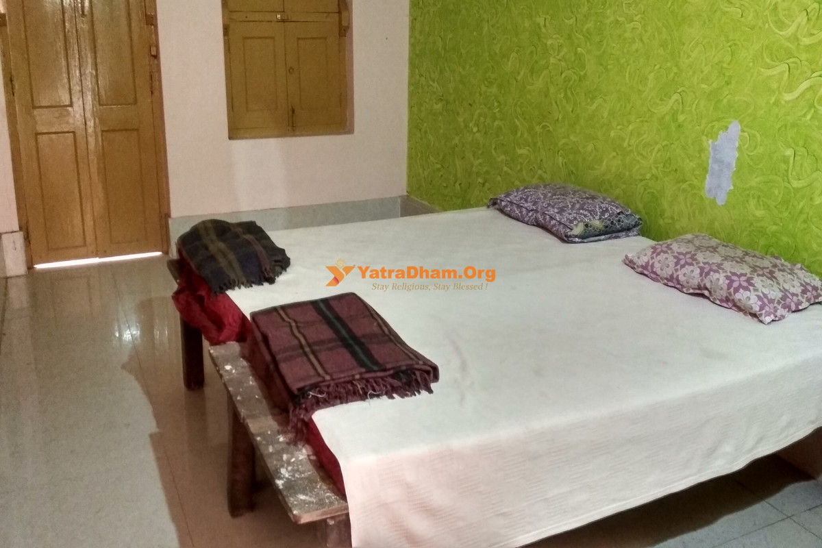Sri Chaitanya Gaudiya Math Jagannath Puri Bed Room View