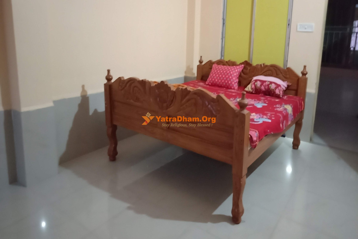 Sri Chaitanya Gaudiya Math Jagannath Puri Bed Room View