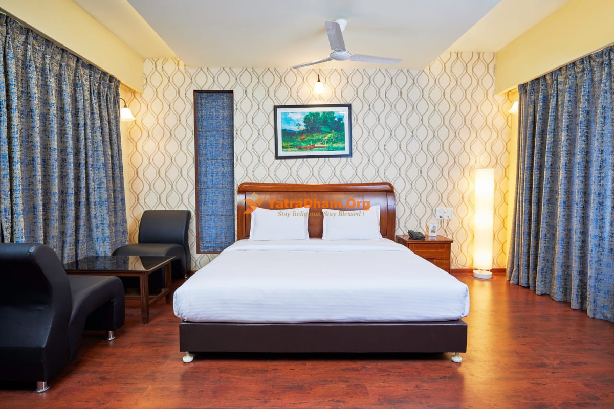 Grape Park Resort (MTDC) Nashik (Mahadeopur) 2 Bed Crimson AC Room