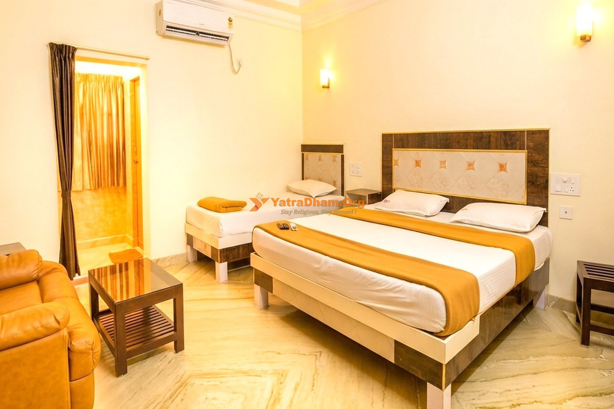 Chellam Inn Lodge - Tiruchendur 3 Bed Room View