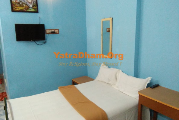 Parisha Residency Chidambaram Room