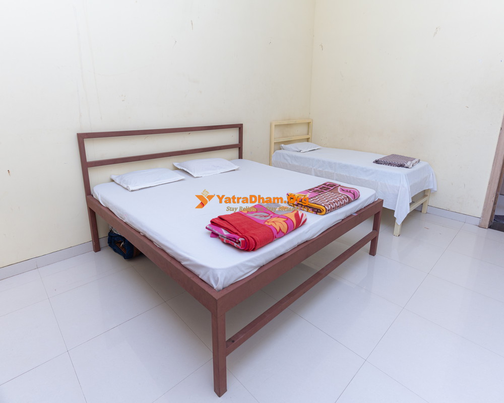 Om Siddheshwar Bhakta Niwas 3 Bed Room