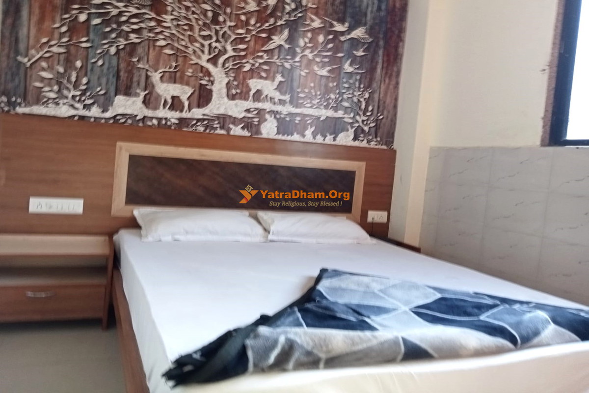 Hotel Shree Krishna Ahmedabad 2 Bed Room