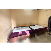 Gujarati Samaj Dharamshala - Ujjain