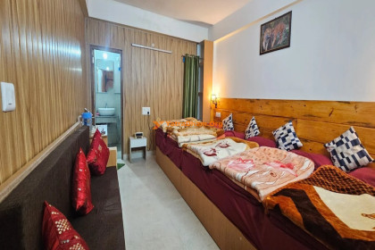 Rudra Hotel - Kedarnath