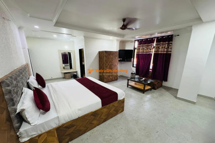 Hotel Natraj - Pachmarhi