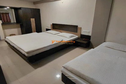 Hotel Sapphire - Junagadh